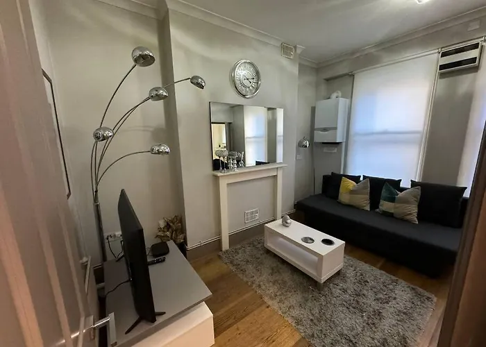 Sleep 4 In Heart Of Fitzrovia Near Oxford Cl6